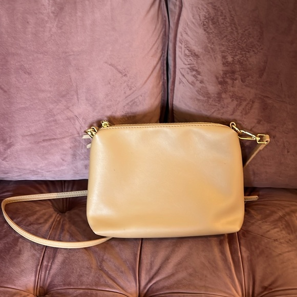 cream steve madden cross body bag, worn once - Picture 3 of 4